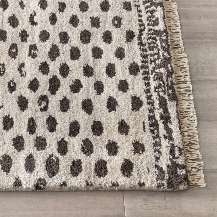 Dash and Albert Rugs Hugo Polka Dots Area Rug in Black/Pale Gray